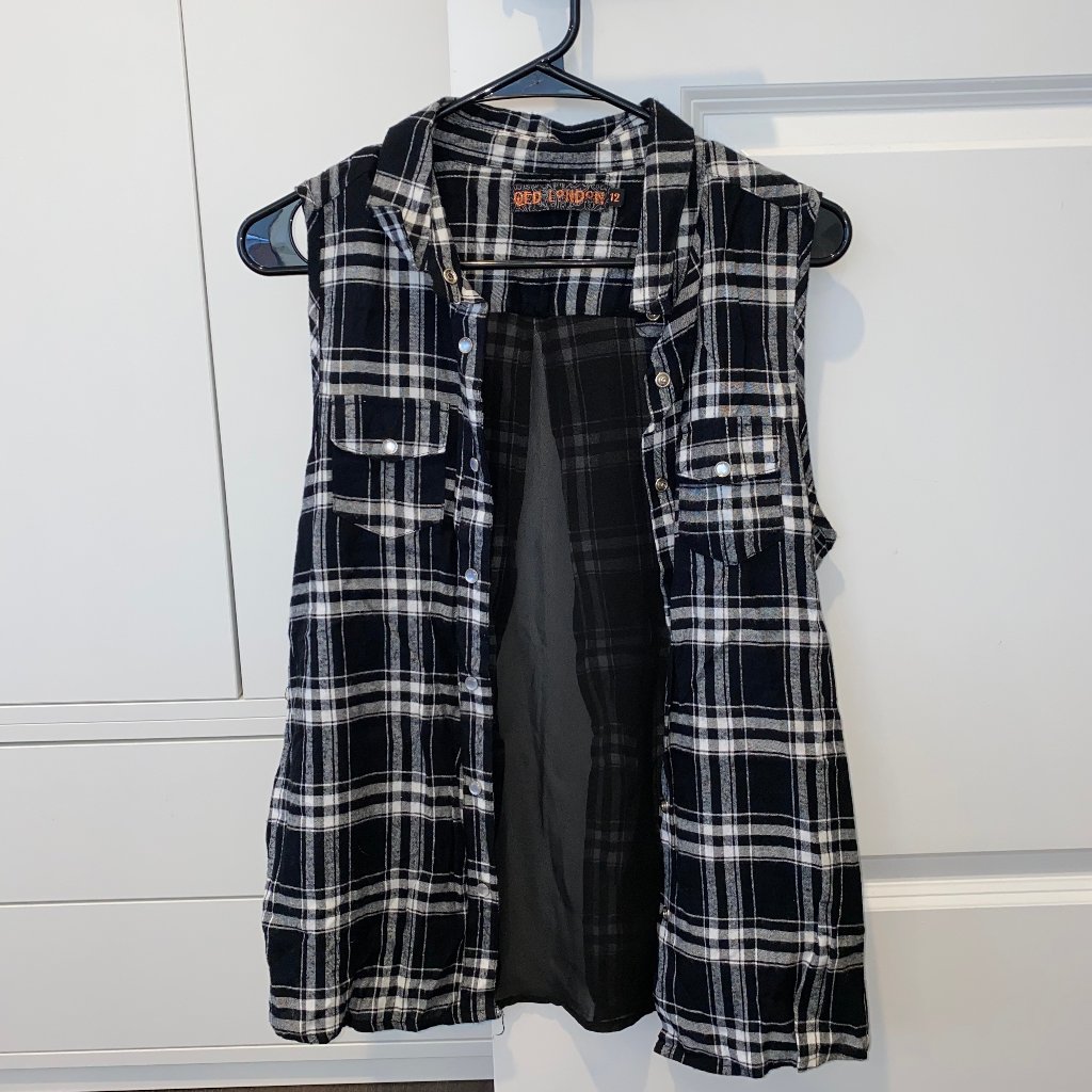 Qed London Black And White Flannel Vest